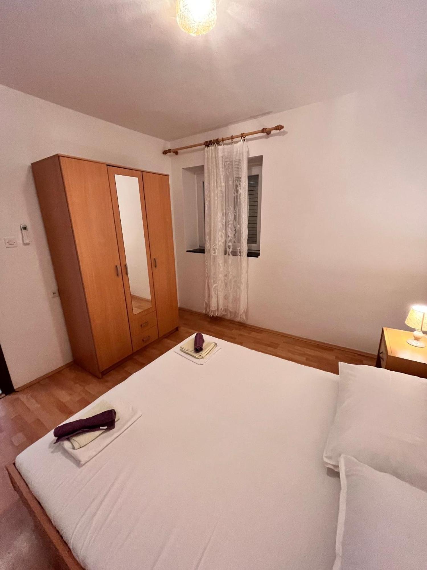 Apartments By The Sea Metajna, Pag - 6465 Pokoj fotografie